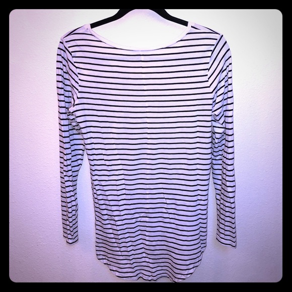 ABOUND Blk/Wht Striped Tunic Top - Picture 2 of 5